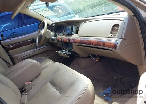 2004 Mercury Grand Marquis Ls z USA, uszkodzony, nr VIN 2MEFM75W24X675701